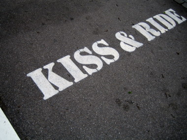 kiss